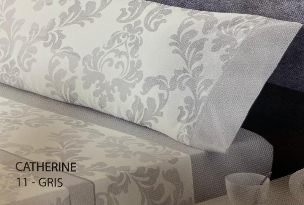 Catherine Flannel Bed Sheet Set